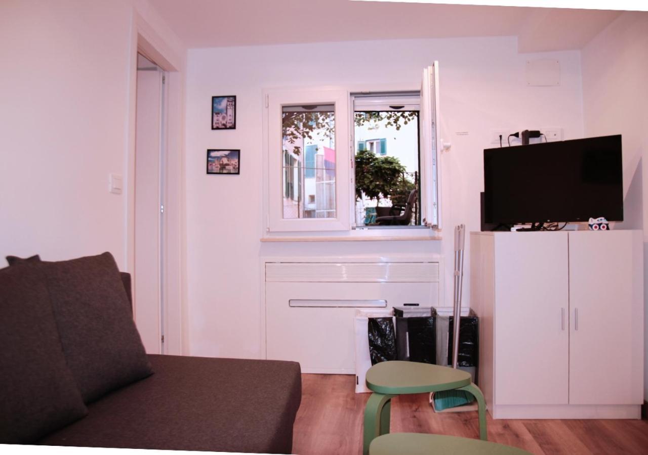 La Casa Di Aly Apartment Genoa Luaran gambar